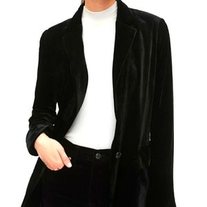 New Gap black velvet blazer